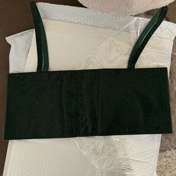 BRAND NEW! 12th Tribe Rhinestone Crop Top - Picture 2 of 2